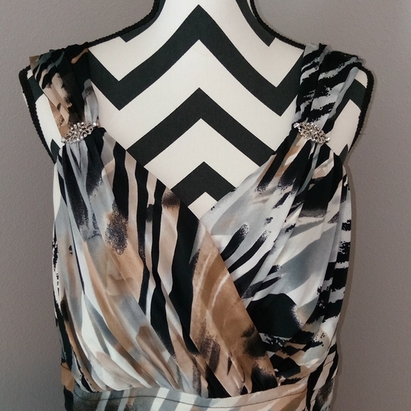 Dressbarn Collection Sz 16 XL Dress - Picture 5 of 9